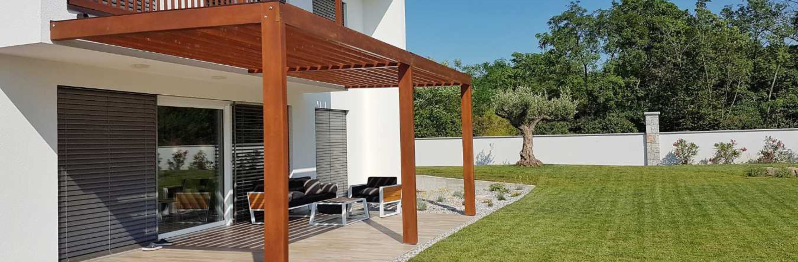 Wooden Pergolas, Fences & Outdoor Woodwork in Dubai